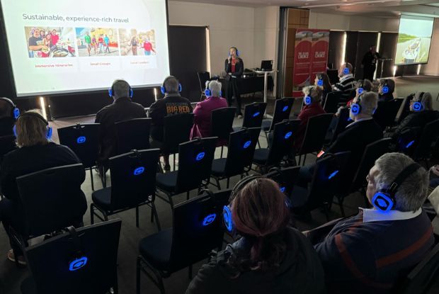 Expo visitors tuned in during a supplier's 'silent presentation'